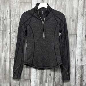 Lululemon Run: U-Turn Pullover in Black / Heathered Coal [P45]